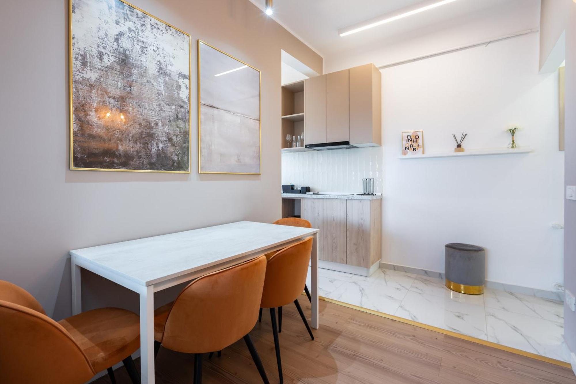 Sunset - Luxury Studio On Calea Victoriei ブカレスト エクステリア 写真